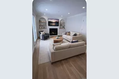 26 Essex Road, Bethpage, NY 11714 - Photo 12