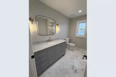 26 Essex Road, Bethpage, NY 11714 - Photo 8