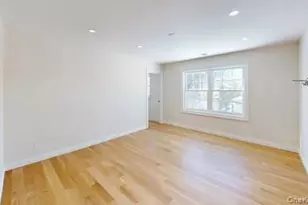 26 Essex Rd, Bethpage, NY 11714 - Photo 8