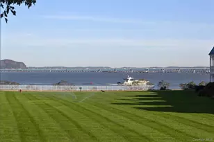 207 Devries Ct, Piermont, NY 10968 - Photo 2