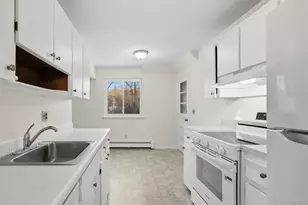 1 Rolling Way, Peekskill, NY 10566 - Photo 8