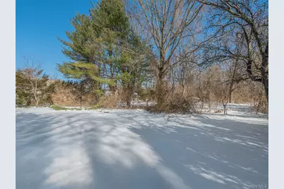 856 Glen Cove Avenue, Glen Head, NY 11545 - Photo 28