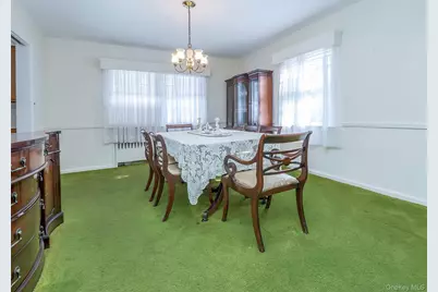 856 Glen Cove Avenue, Glen Head, NY 11545 - Photo 8