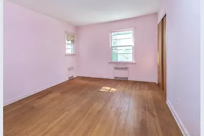 856 Glen Cove Avenue, Glen Head, NY 11545 - Photo 18