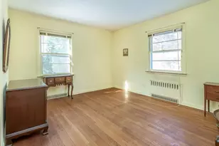 856 Glen Cove Ave, Glen Head, NY 11545 - Photo 20