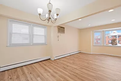 480 Ocean Avenue, East Rockaway, NY 11518 - Photo 10