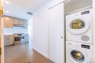 8808 Justice Avenue #17J, Elmhurst, NY 11373 - Photo 8