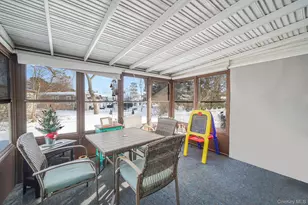 126 Village Cir W, Manorville, NY 11949 - Photo 18