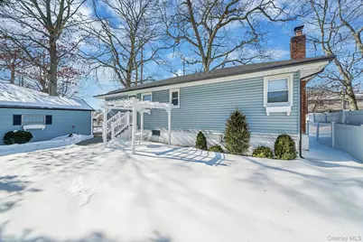 2009 Newbridge Road, Bellmore, NY 11710 - Photo 6