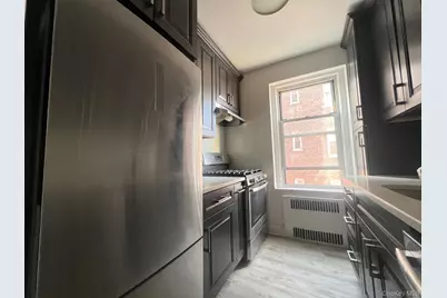 63-109 Saunders St #C14, Rego Park, NY 11374 - Photo 14