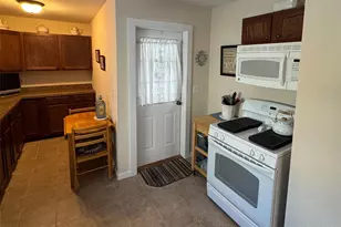 8 Maiden Ln, Port Jervis, NY 12771 - Photo 12