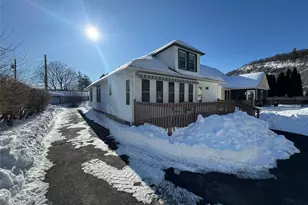 8 Maiden Ln, Port Jervis, NY 12771 - Photo 14