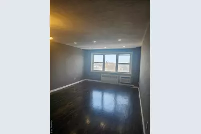 833 Central Avenue #6G, Far Rockaway, NY 11691 - Photo 2