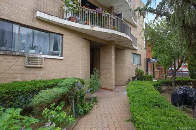 14726 Roosevelt Avenue #L1, Flushing, NY 11354 - Photo 2