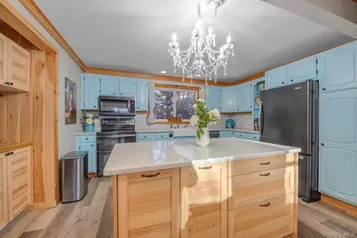 41 Narcissus Road, Kings Park, NY 11754 - Photo 12