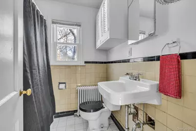 76 Burt Avenue, Northport, NY 11768 - Photo 12