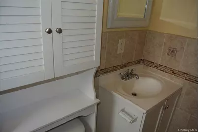 241-07 147th Avenue, Rosedale, NY 11422 - Photo 8