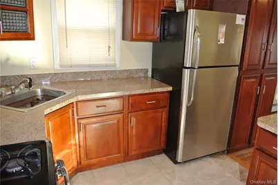 241-07 147th Avenue, Rosedale, NY 11422 - Photo 6