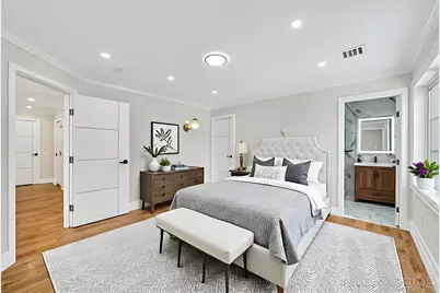 2481 Putnam Drive, East Meadow, NY 11554 - Photo 10