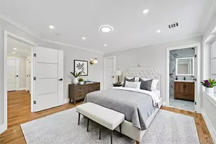 2481 Putnam Dr, East Meadow, NY 11554 - Photo 10