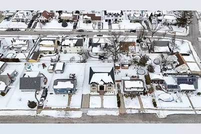 2481 Putnam Drive, East Meadow, NY 11554 - Photo 22