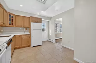 41 Highland Ave, West Nyack, NY 10994 - Photo 14