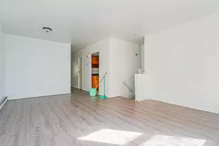 381 E 152nd St, Bronx, NY 10455 - Photo 4