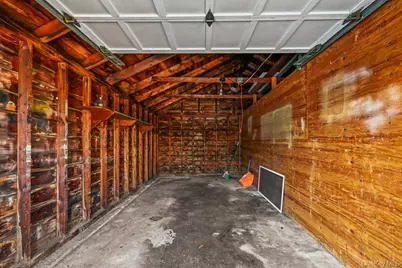 40 Firwood Road #Main St, Port Washington, NY 11050 - Photo 18