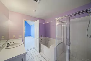 11 Cranberry Cir, Medford, NY 11763 - Photo 24