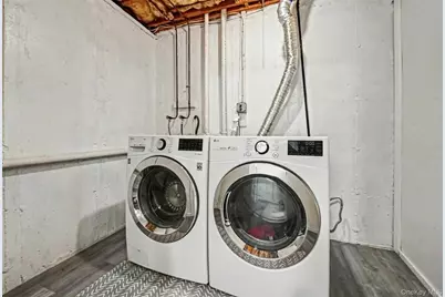 55 Cherry Street, Central Islip, NY 11722 - Photo 18