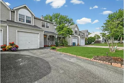 55 Cherry Street, Central Islip, NY 11722 - Photo 1