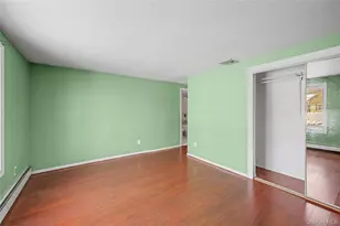 18 Woodbrook Dr, Ridge, NY 11961 - Photo 30