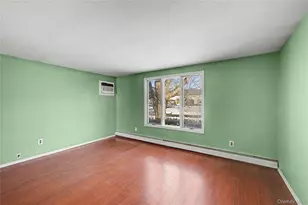 18 Woodbrook Dr, Ridge, NY 11961 - Photo 28