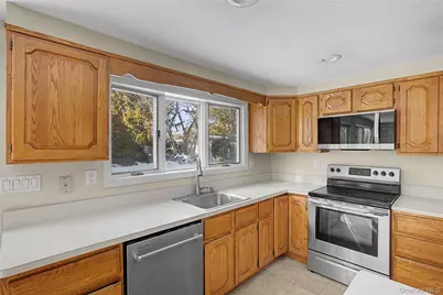 18 Woodbrook Drive, Ridge, NY 11961 - Photo 16
