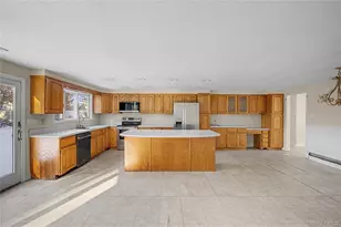 18 Woodbrook Dr, Ridge, NY 11961 - Photo 14