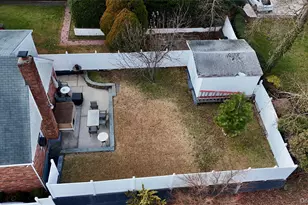 196-11 Pompeii Ave, Hollis, NY 11423 - Photo 36