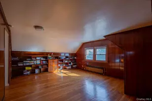 196-11 Pompeii Ave, Hollis, NY 11423 - Photo 26