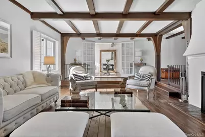 181 Hillair Circle, White Plains, NY 10605 - Photo 6