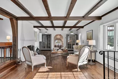 181 Hillair Circle, White Plains, NY 10605 - Photo 10