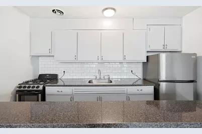 2 Wyndover Woods Lane #18, White Plains, NY 10603 - Photo 12