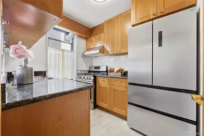 150-25 72 Road #6A, Kew Gardens, NY 11367 - Photo 6
