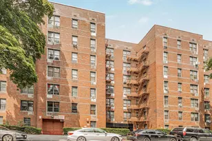 2165 Matthews Ave, Bronx, NY 10462 - Photo 2