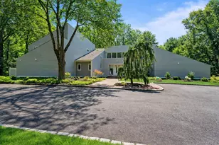 91 Hoaglands Ln, Old Brookville, NY 11545 - Photo 2