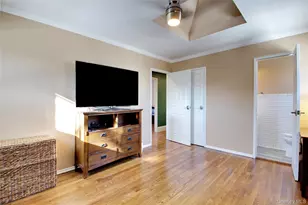 192 Park Ave, New Hyde Park, NY 11040 - Photo 14