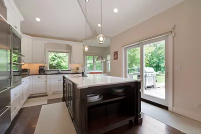 450 Sterling Woods Lane, Southold, NY 11971 - Photo 8