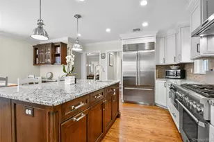 23 Lyons Pl, Larchmont, NY 10538 - Photo 18