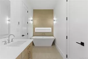 12 Lincoln St, Sag Harbor, NY 11963 - Photo 16