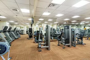 271-10 Grand Central Pkwy, Floral Park, NY 11005 - Photo 14