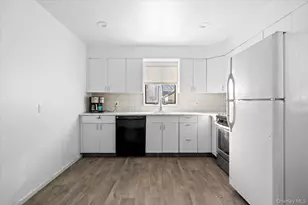119 S 6th St, Bethpage, NY 11714 - Photo 8