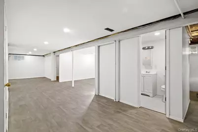 119 S 6th Street, Bethpage, NY 11714 - Photo 20